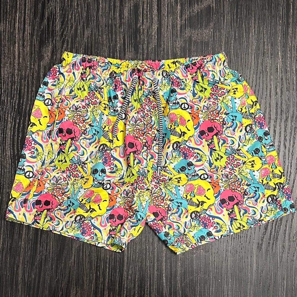 Men’s Boardies Skull Grillz Swim Trunks, Size Medium View 3